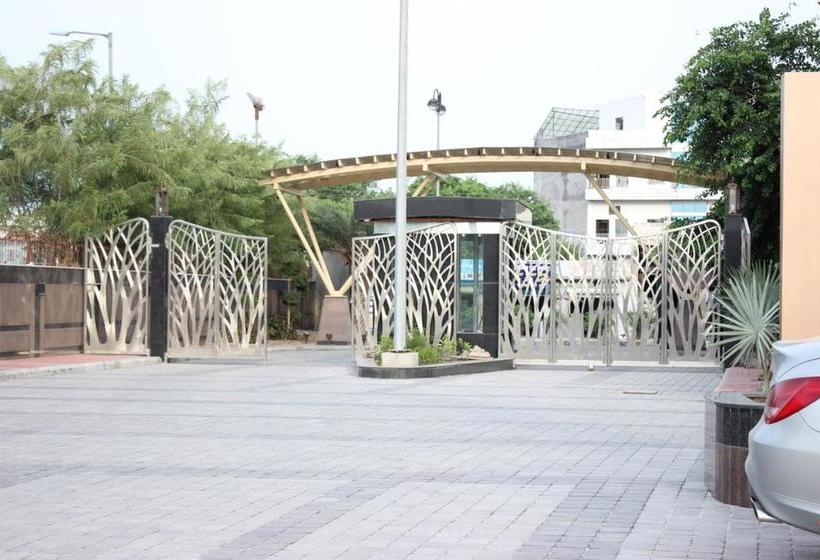 The Utsav Grand Resort & Spa 4