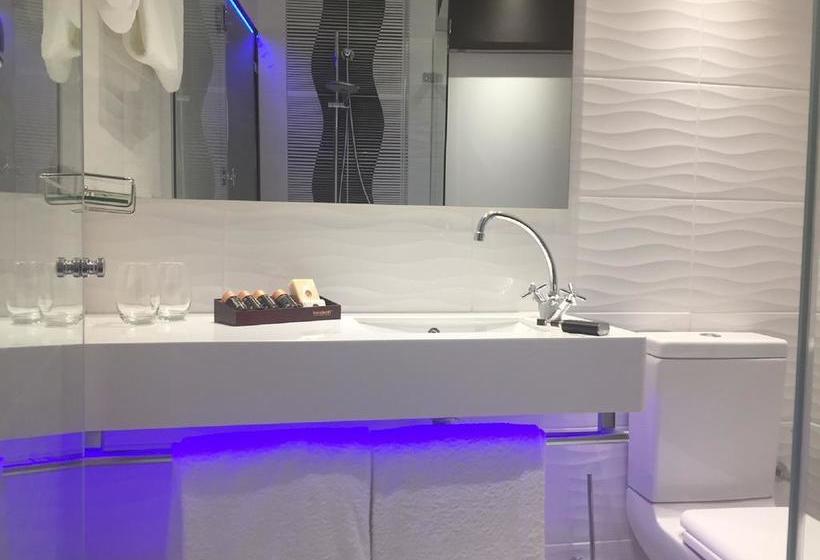 Signature Lux Hotel Sandton 12