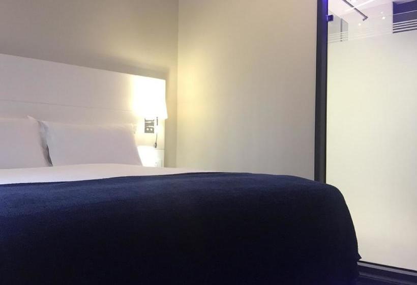 Signature Lux Hotel Sandton 13