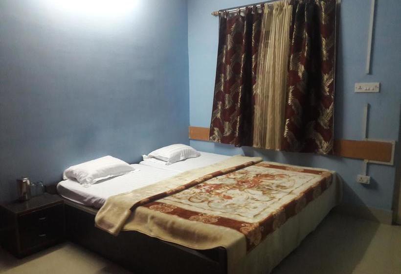 Hotel Khangsar Dhondup 13