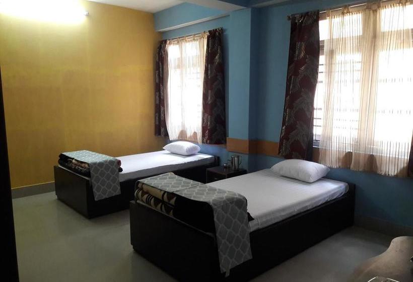 Hotel Khangsar Dhondup 16