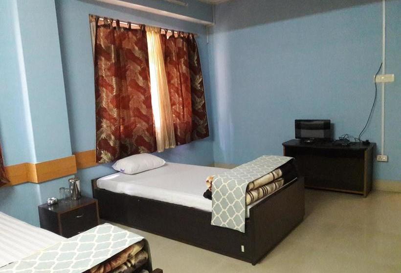 Hotel Khangsar Dhondup 18