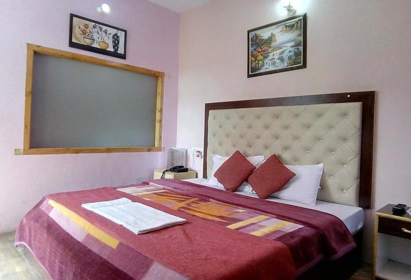 Stayapart Hotel Kundan Inn Himachal Pradesh