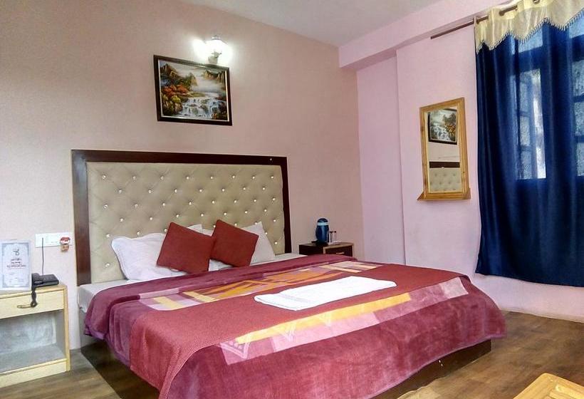 Stayapart Hotel Kundan Inn 18