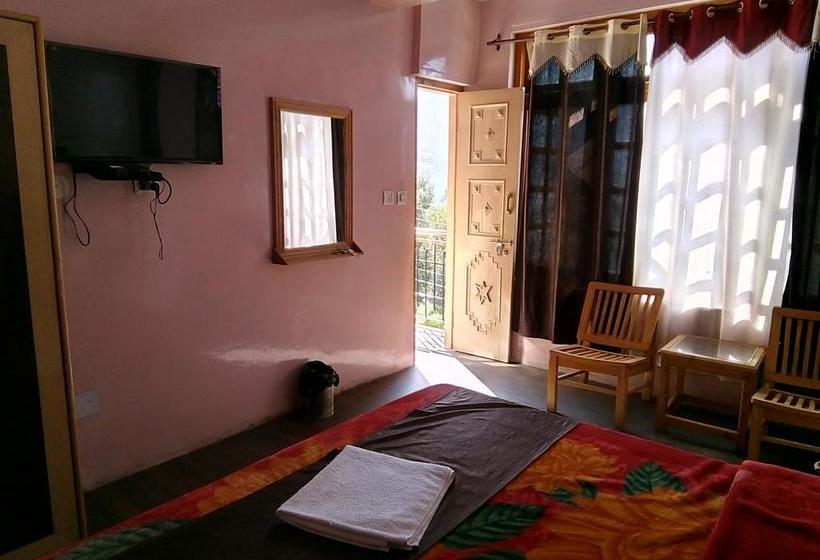 Stayapart Hotel Kundan Inn 8