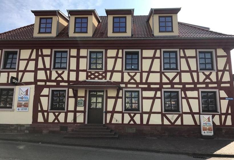 M1 Hotel Restaurant 8