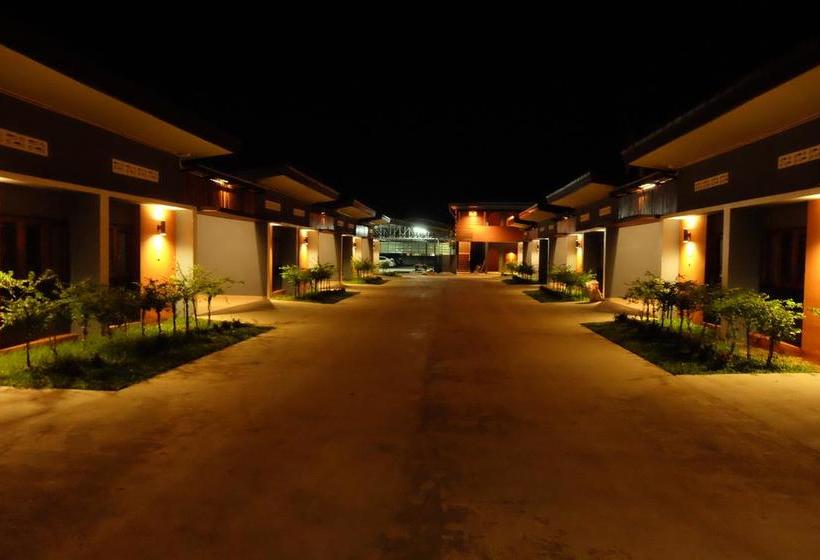 The Bed Kolok Resort 1