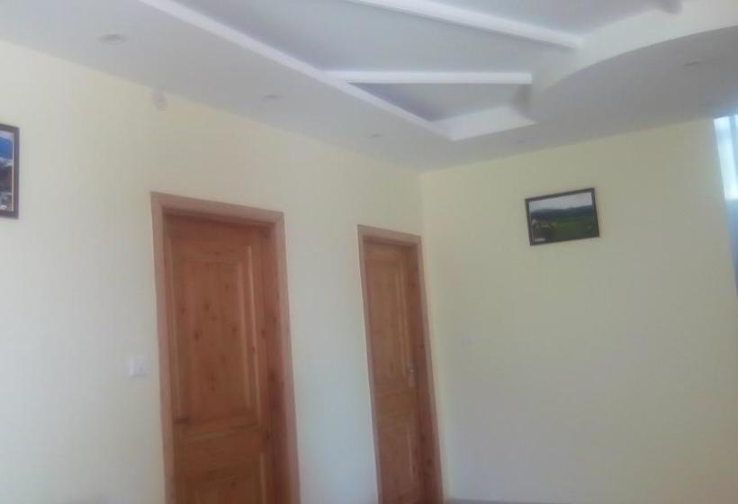 Hotel Sunshine Inn Lhegdo Homes