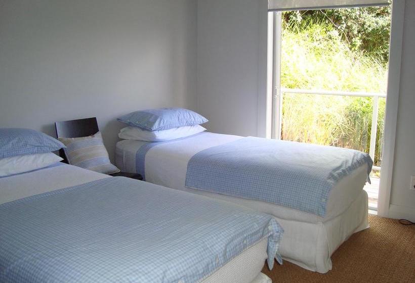 Bed and Breakfast Sea Breeze Lodge 18