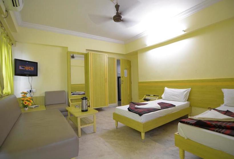 Hotel Pritam  Central Avenue Nagpur