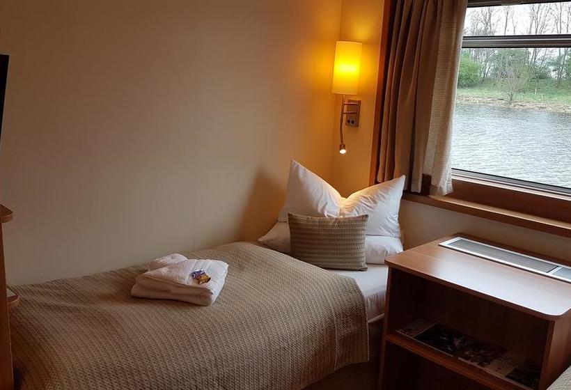 Hotel Kabinenschiff Junker Jörg 12