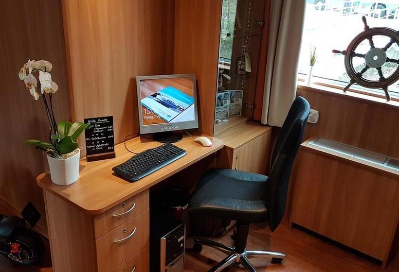 Hotel Kabinenschiff Junker Jörg 18