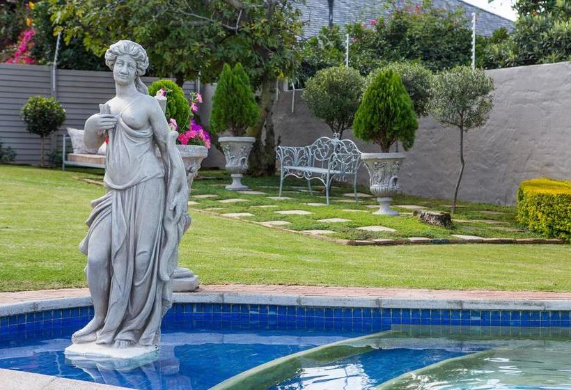 Bed and Breakfast La Vida Luka Luxury Guesthouse 10