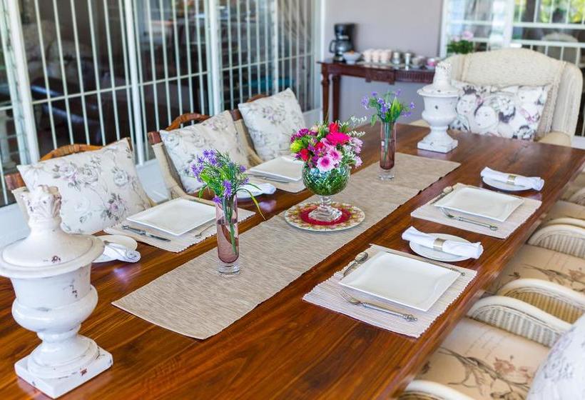 Bed and Breakfast La Vida Luka Luxury Guesthouse 4