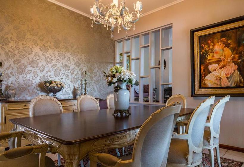 Bed and Breakfast La Vida Luka Luxury Guesthouse 7