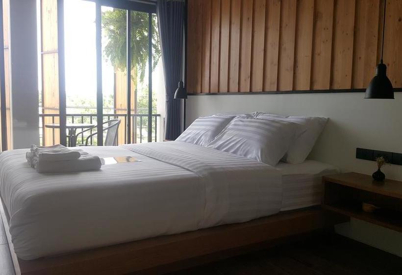Saya Loft Hostel Lopburi 8