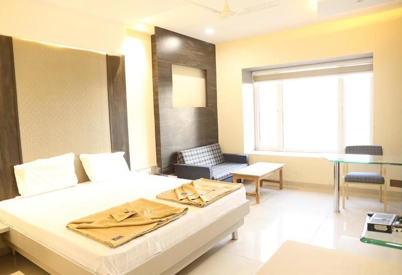 Kundan Leela Resort 18