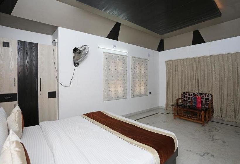 Hotel Oyo Rooms Kiit Big Bazaar 10