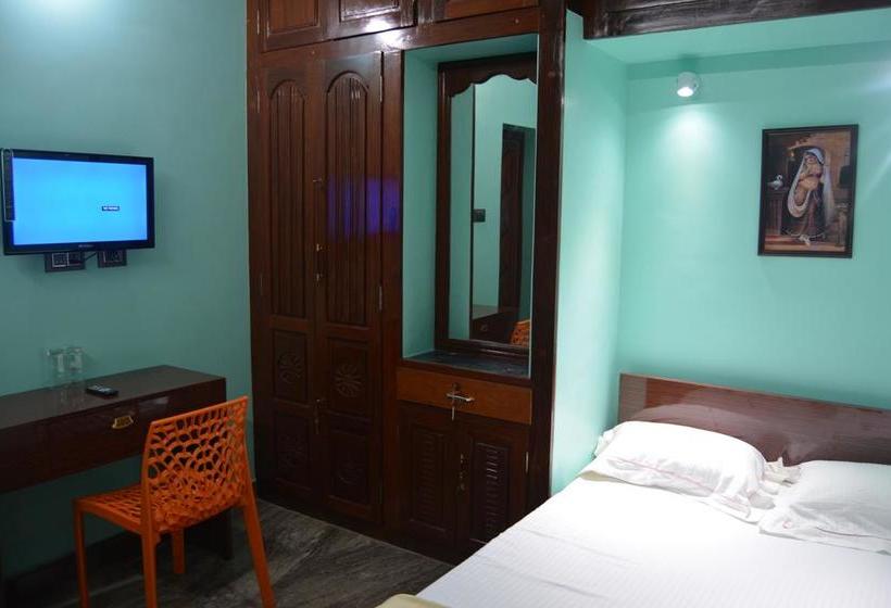 Bed and Breakfast Golden Nest 14