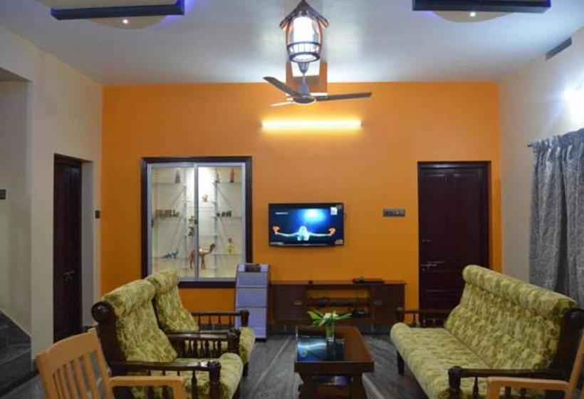 Bed and Breakfast Golden Nest 4