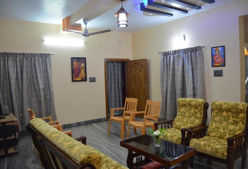 Bed and Breakfast Golden Nest 6