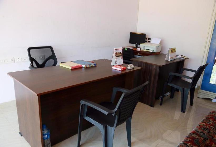 Hotel Sanjos Residency 5