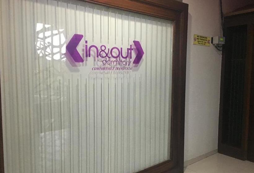 Albergue In&out Dormitory Vadodara Maharashtra