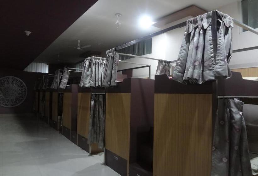 Hostel In&out Dormitory 10