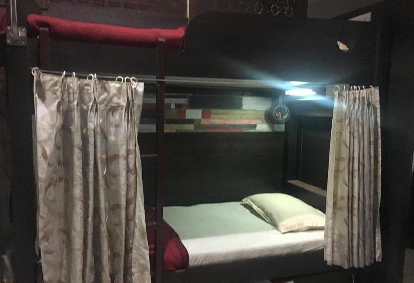 Hostel In&out Dormitory 12