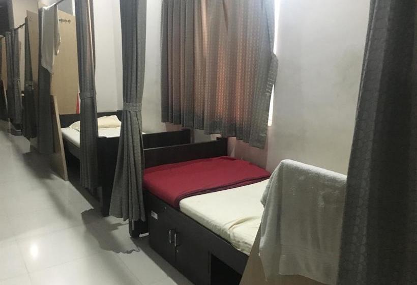 Hostel In&out Dormitory 13