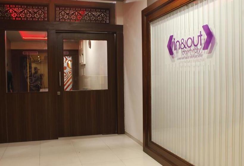 Hostel In&out Dormitory 16