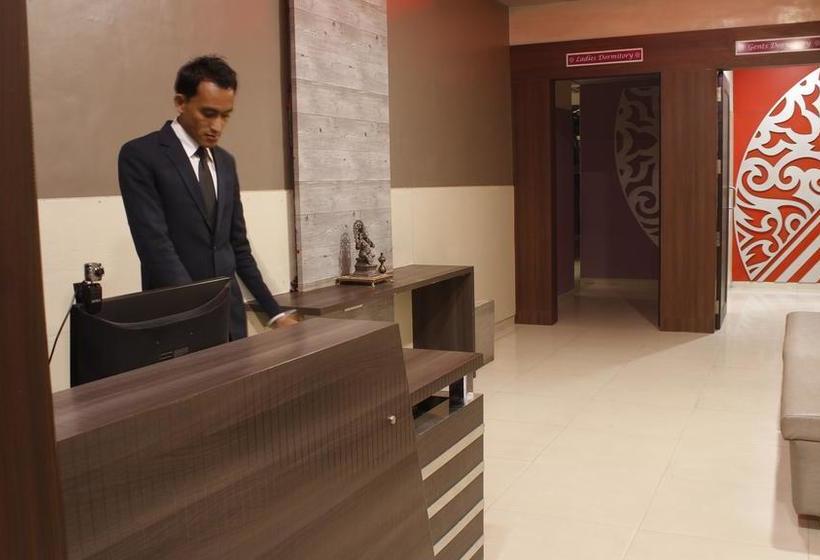 Hostel In&out Dormitory 17