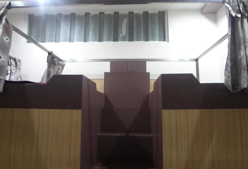 Hostel In&out Dormitory 6