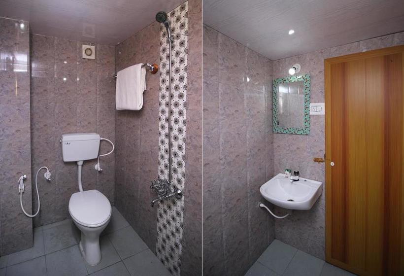 Hotel Oyo Premium Main Bus Stand 20