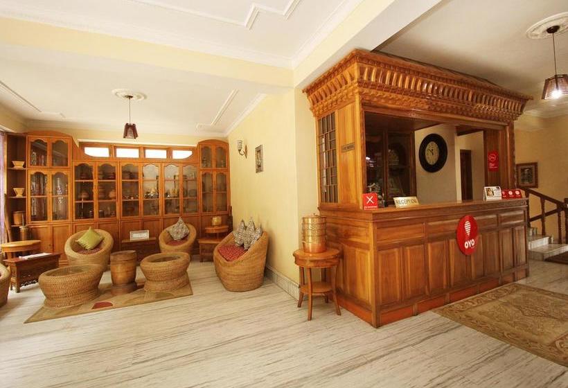 Hotel Oyo Rooms District Court 1