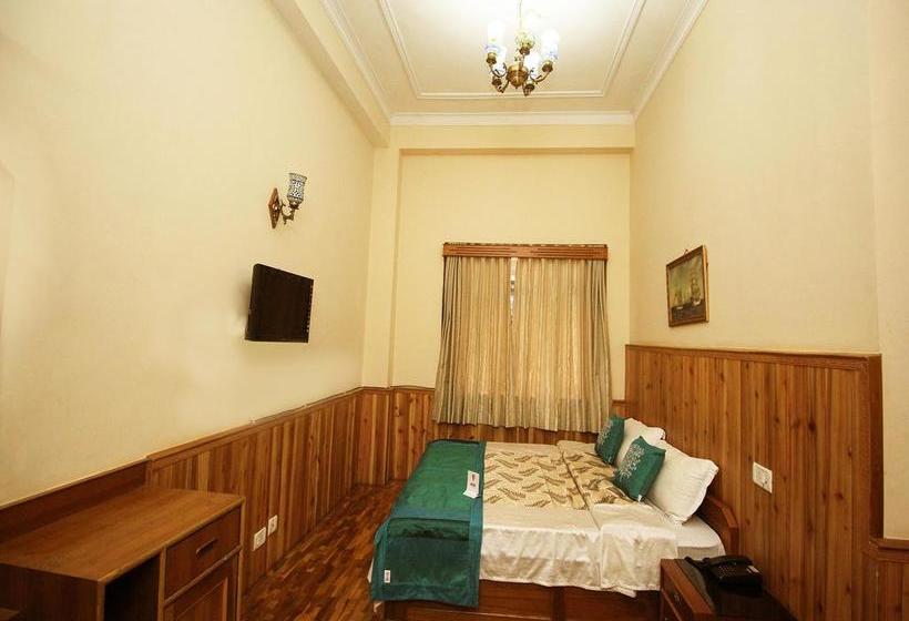 Hotel Oyo Rooms District Court 10