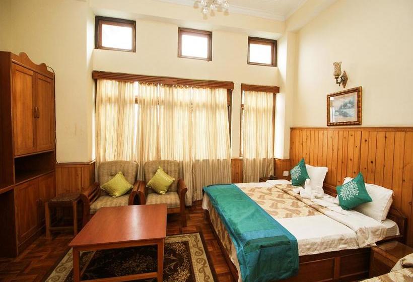 Hotel Oyo Rooms District Court 12