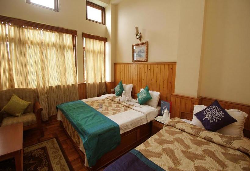 Hotel Oyo Rooms District Court 14