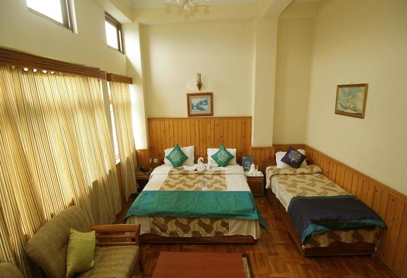 Hotel Oyo Rooms District Court 18