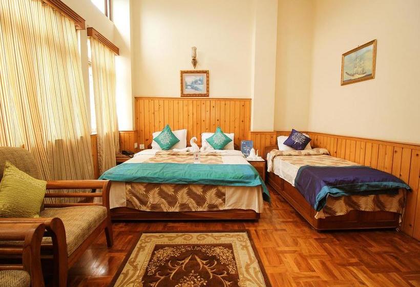 Hotel Oyo Rooms District Court 8