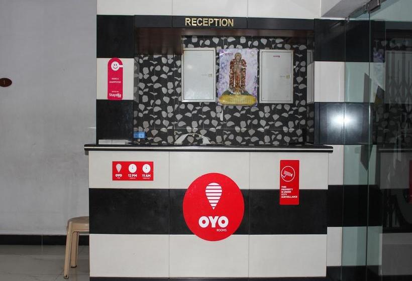 Hotel Oyo Rooms Mvp Colony Sector 1 1