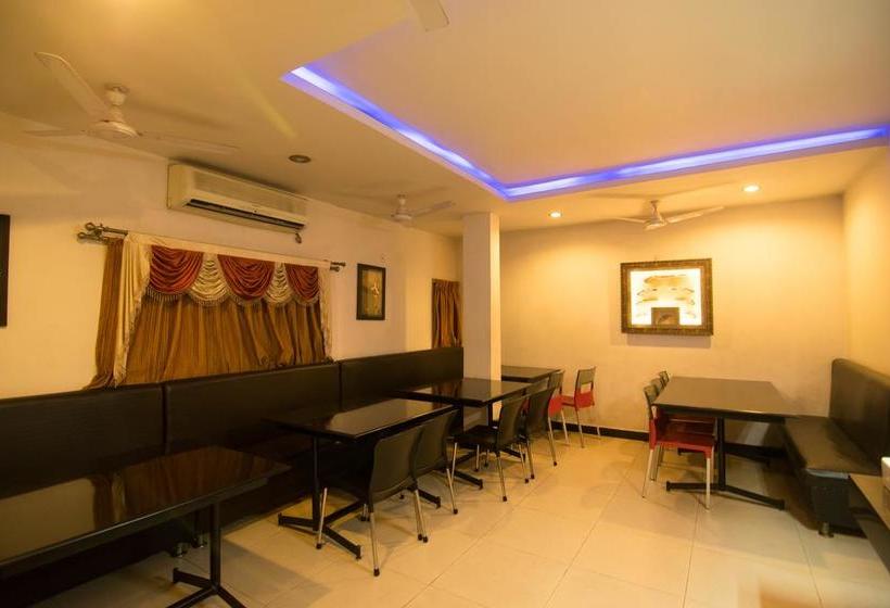 Hotel Oyo Rooms Mvp Colony Sector 1 6