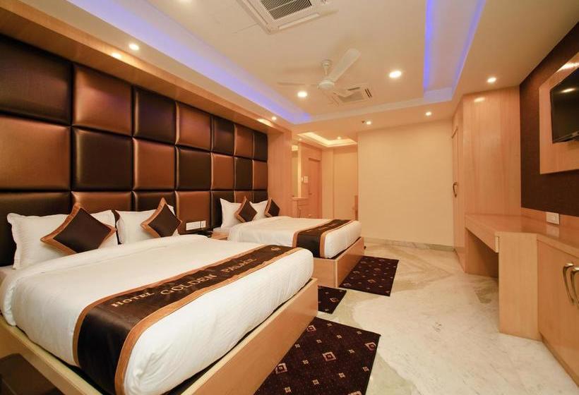 Hotel Oyo Premium Barabazar Mahatma Gandhi Road 13