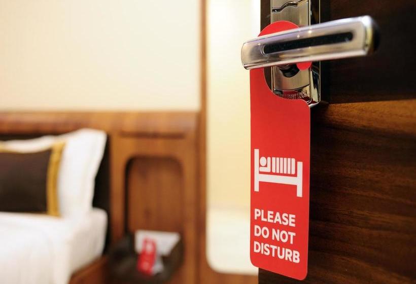 Hotel Oyo Premium Barabazar Mahatma Gandhi Road 20