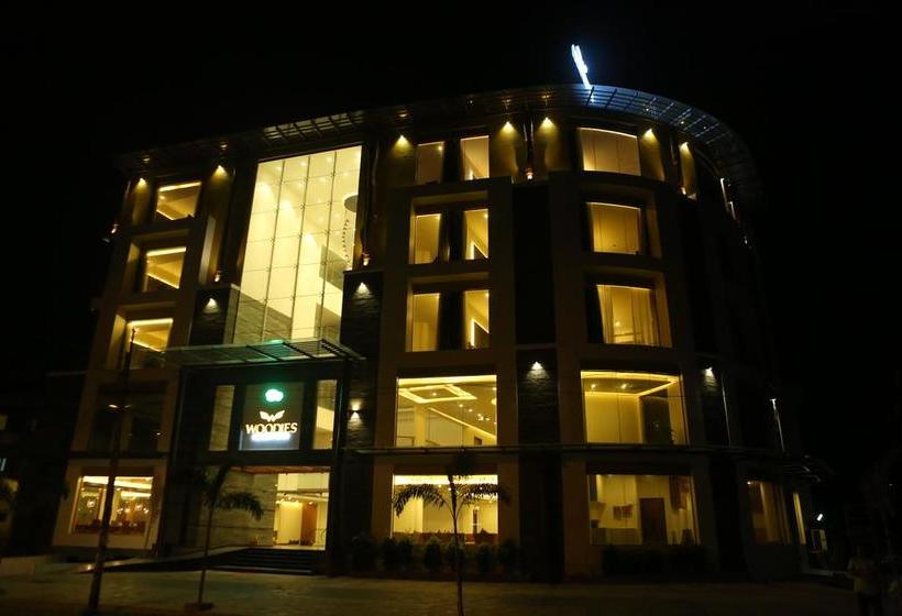 Hotel Woodies Bleisure Calicut Kerala