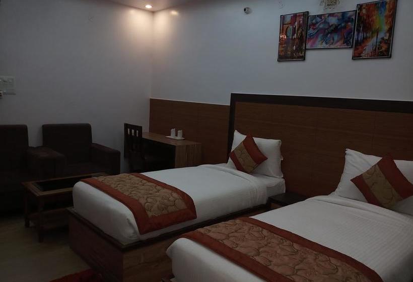 Hotel The Golden Sunrise 1