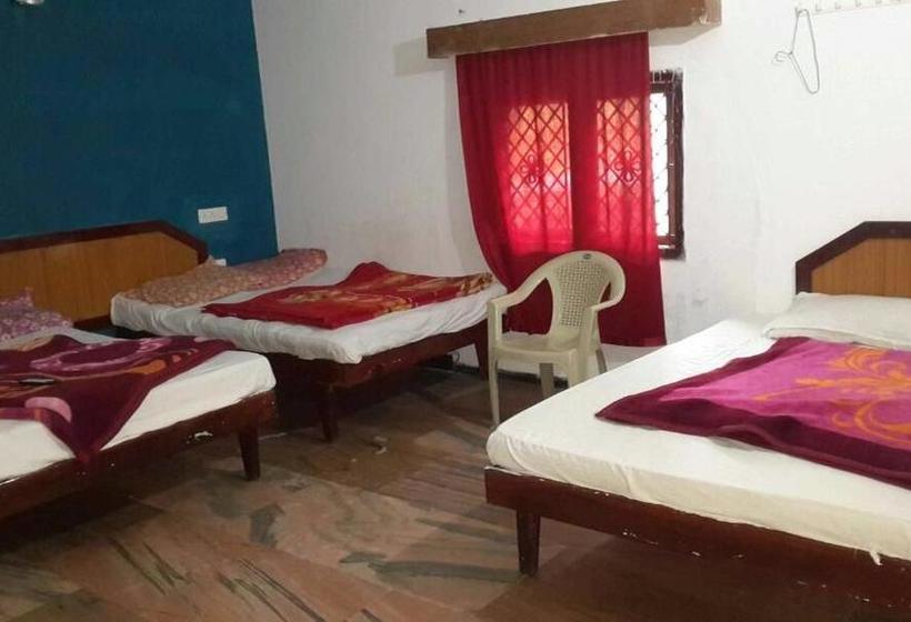 Hotel The Ashiqa Palace 4