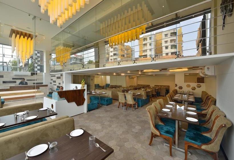 Hotel Blue Lagoons Vadodara Maharashtra