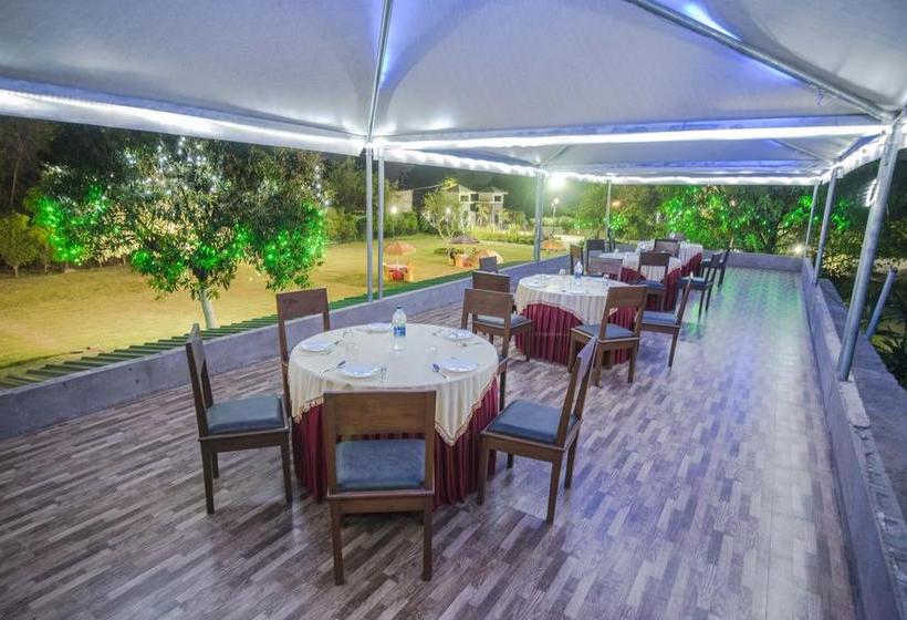 Dnd Hotel & Resort 8