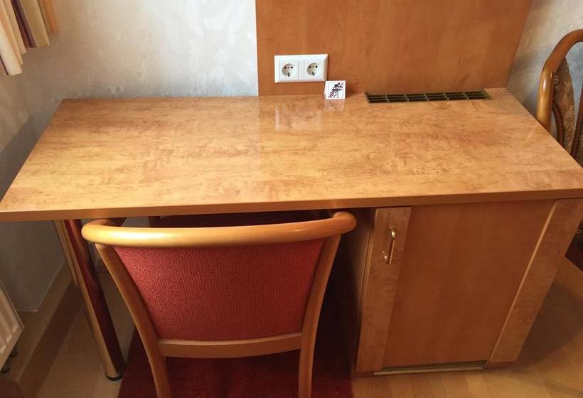 Hotel Gasthof Schiff 3